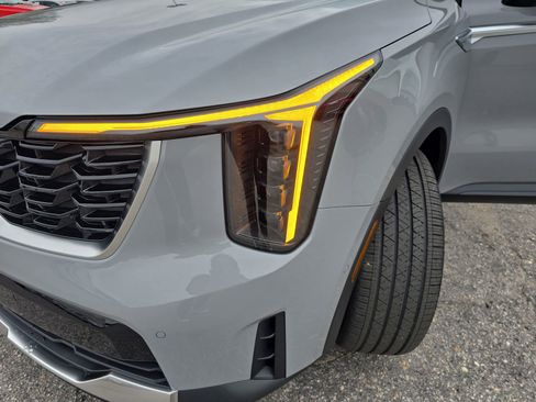 New 2026 Kia Sorento SX image 34