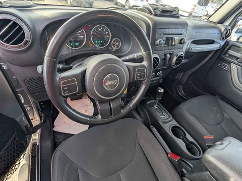 Used 2016 Jeep Wrangler Sport w/ Quick Order Package 24S image 9