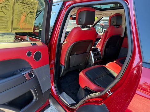 Used 2021 Land Rover Range Rover Sport HST image 29