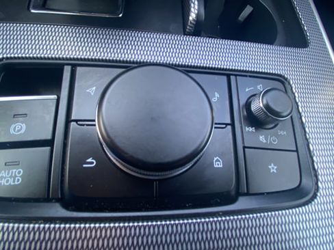 Used 2024 MAZDA CX-90 3.3 Turbo w/ Preferred Plus AWD/4WD image 19