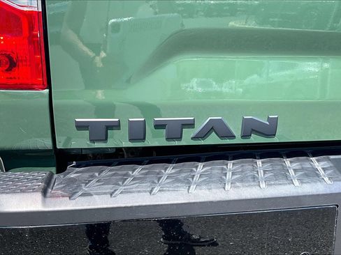 Certified 2024 Nissan Titan SV w/ SV Bronze Edition Package RWD image 7