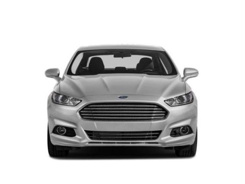 Used 2015 Ford Fusion SE image 4