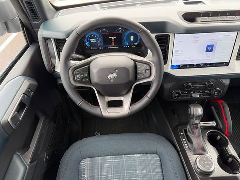 New 2026 Ford Bronco Heritage Edition AWD/4WD image 13
