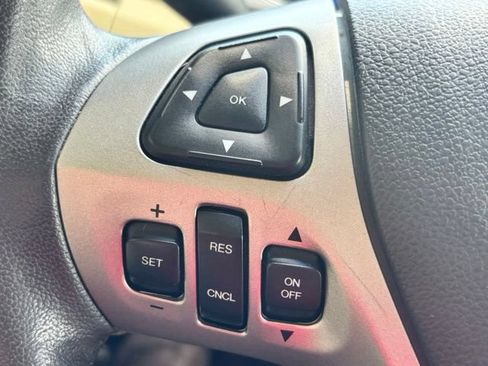 Used 2016 Ford Taurus SEL w/ Equipment Group 201A FWD image 29