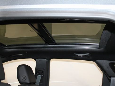 Certified 2025 Cadillac XT5 Premium Luxury w/ Technology Package image 12