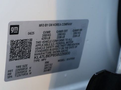 Used 2025 Buick Envista Sport Touring FWD image 43