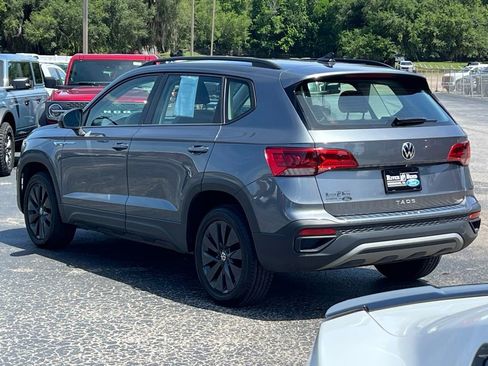 Used 2024 Volkswagen Taos S FWD image 3