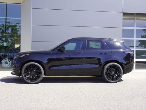 New 2026 Land Rover Range Rover Velar Dynamic SE image 8