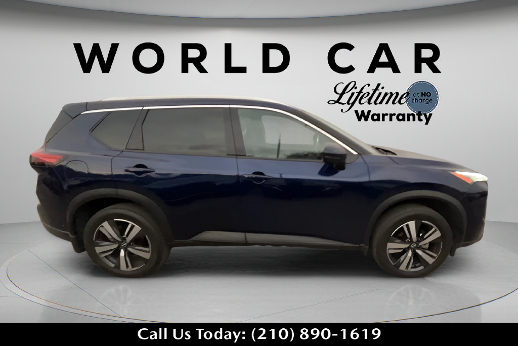 Used 2024 Nissan Rogue SL w/ SL Premium Package FWD image 2