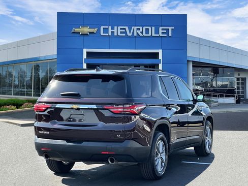 Certified 2023 Chevrolet Traverse LT FWD image 4