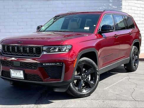 New 2026 Jeep Grand Cherokee L Limited w/ Limited Altitude Package AWD/4WD image 1