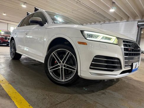 Used 2018 Audi SQ5 Premium Plus w/ Navigation Package AWD/4WD image 5