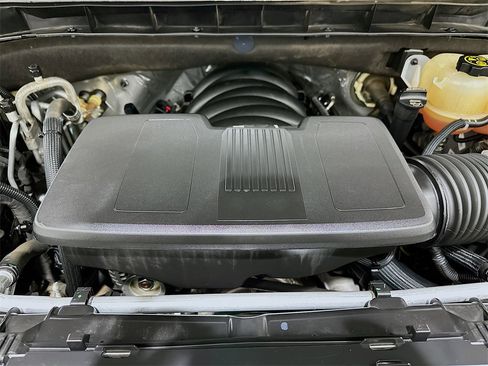 Used 2022 GMC Yukon XL Denali image 33