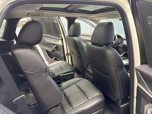 Used 2024 MAZDA CX-90 Plug-In Hybrid w/ Premium Pkg AWD/4WD image 31