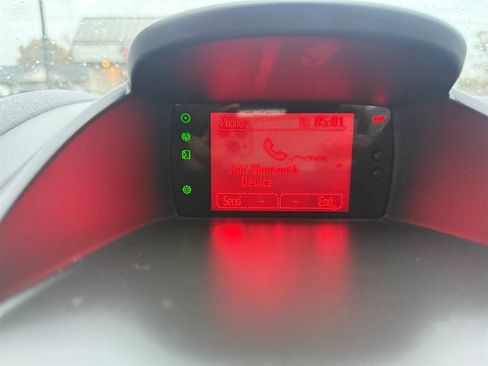 Used 2013 Ford Fiesta SE image 13