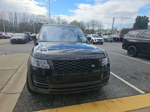 Used 2019 Land Rover Range Rover Supercharged image 2