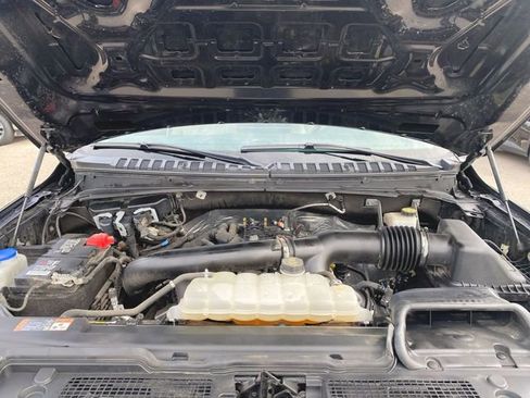 Used 2024 Ford Expedition Max XLT AWD/4WD image 29