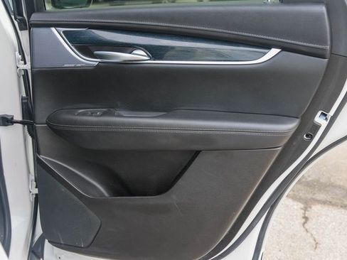 Used 2024 Cadillac XT5 Premium Luxury image 18