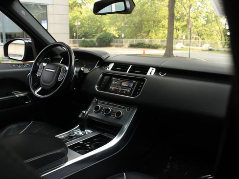 Used 2016 Land Rover Range Rover Sport SVR AWD/4WD image 24