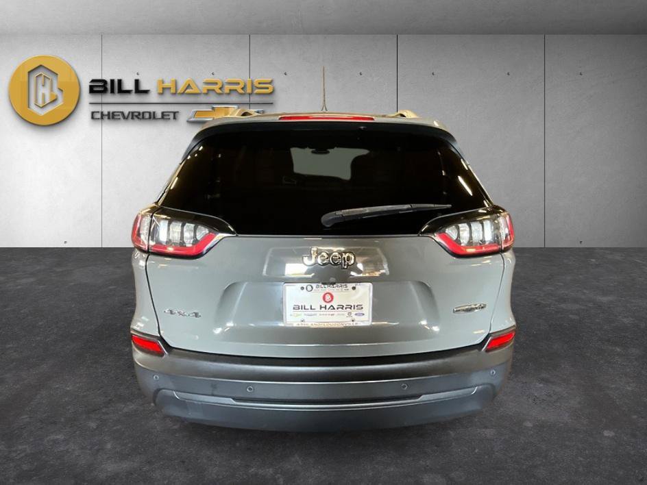 Used 2020 Jeep Cherokee Latitude Plus w/ Cold Weather Group AWD/4WD image 12