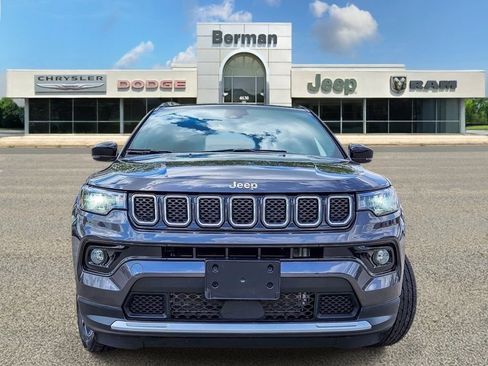 Used 2024 Jeep Compass Limited AWD/4WD image 5