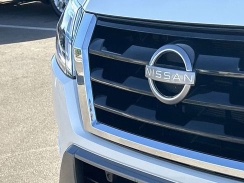 Used 2021 Nissan Armada SV w/ SV Appearance Package AWD/4WD image 31
