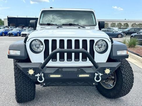 Used 2018 Jeep Wrangler Unlimited Sport S AWD/4WD image 2