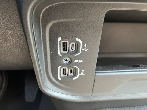 Certified 2026 RAM 2500 Big Horn AWD/4WD image 23