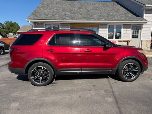 Used 2015 Ford Explorer Sport w/ Equipment Group 401A AWD/4WD image 9