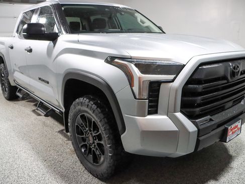 Used 2024 Toyota Tundra SR5 AWD/4WD image 6