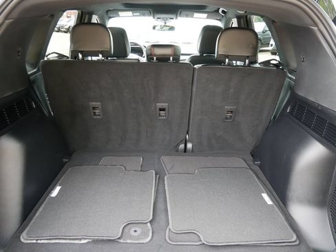 Certified 2025 Ford Escape ST-Line w/ Tech Pack #1 AWD/4WD image 12