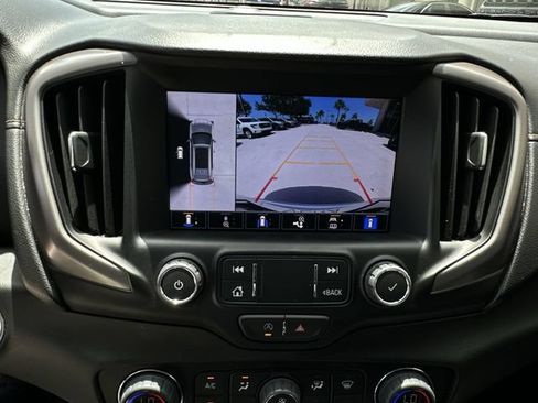 Certified 2022 GMC Terrain AT4 w/ Infotainment Package II AWD/4WD image 25