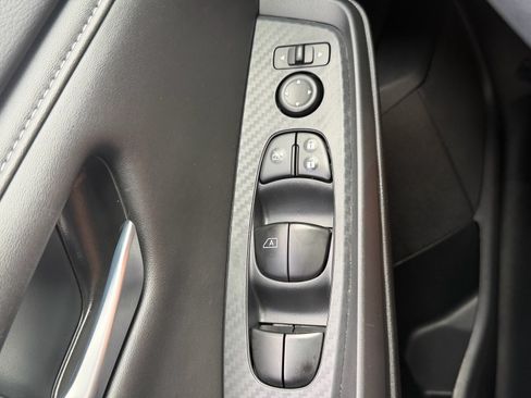 Used 2025 Nissan Sentra SV w/ Trunk Package FWD image 33