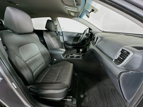 Used 2017 Kia Sportage LX FWD image 28