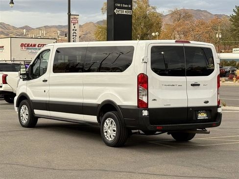 Used 2023 Ford Transit 350 XLT RWD image 5