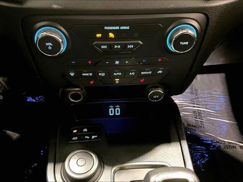 Used 2020 Ford Ranger Lariat image 17