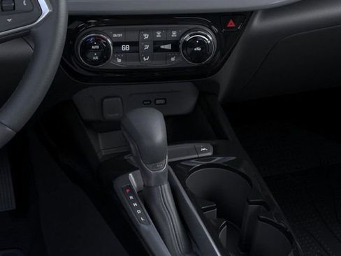 New 2026 Chevrolet Trax LT w/ Driver Confidence Package FWD image 23