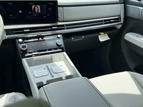 New 2026 Hyundai Santa Fe Limited FWD image 29