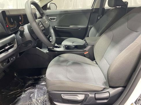 New 2026 Kia K4 LXS image 14