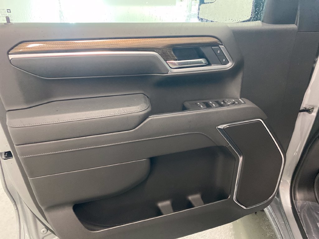 New 2026 Chevrolet Silverado 1500 RST AWD/4WD image 9