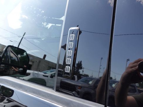 Used 2023 Ford F150 Lariat w/ Equipment Group 502A High image 11