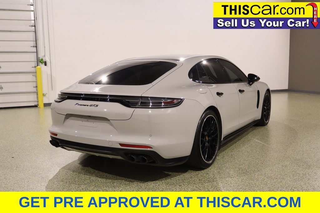 Used 2022 Porsche Panamera GTS AWD/4WD image 9