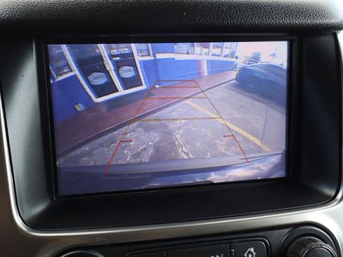 Used 2018 Chevrolet Tahoe LT RWD image 26