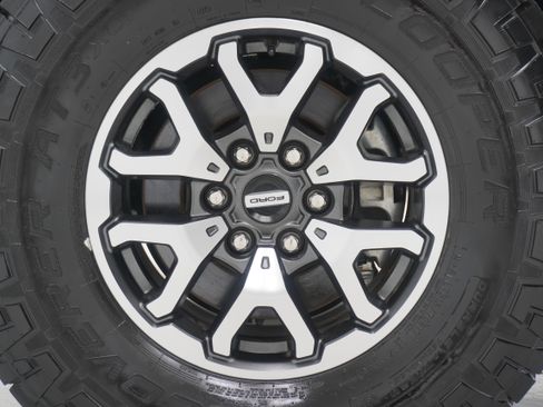 Used 2020 Ford F150 XL w/ Equipment Group 101A Mid AWD/4WD image 24