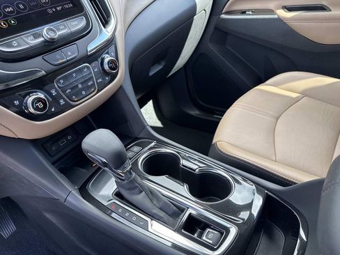 Used 2024 Chevrolet Equinox Premier image 25