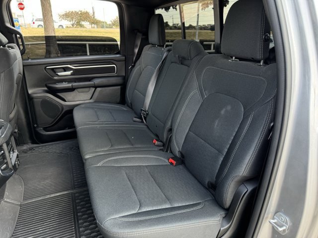 Used 2025 RAM 1500 Big Horn AWD/4WD image 29