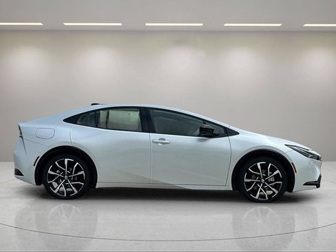 New 2027 Toyota Prius Plug-In Hybrid w/ Limited Premium Package FWD image 2