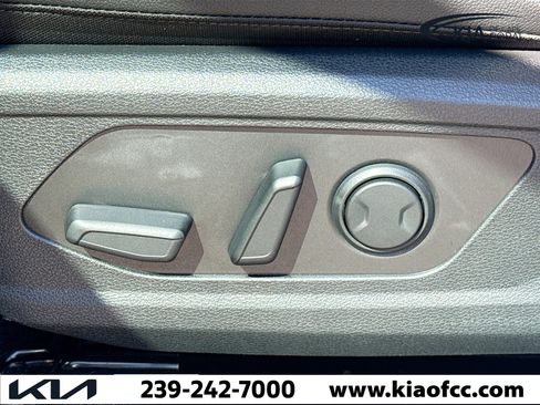 New 2026 Kia Sportage EX image 24