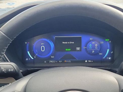 Certified 2020 Ford Escape Titanium w/ Titanium Premium Package 2.0 FWD image 28