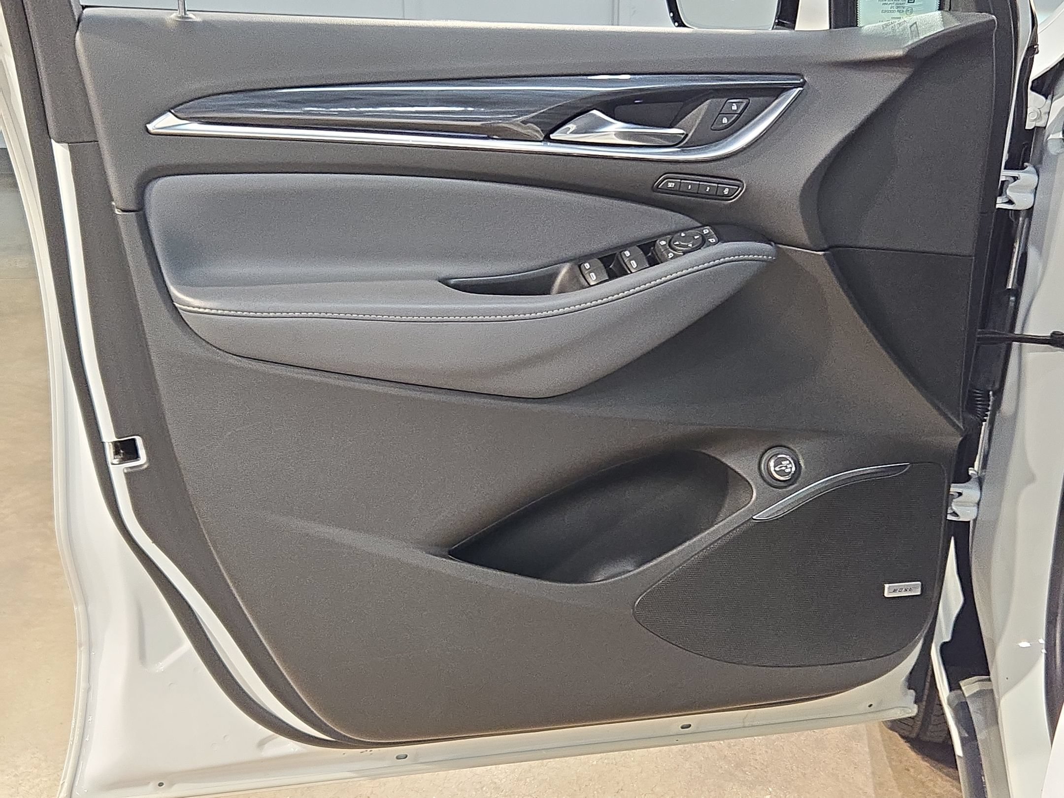 Used 2024 Buick Enclave Premium FWD image 20